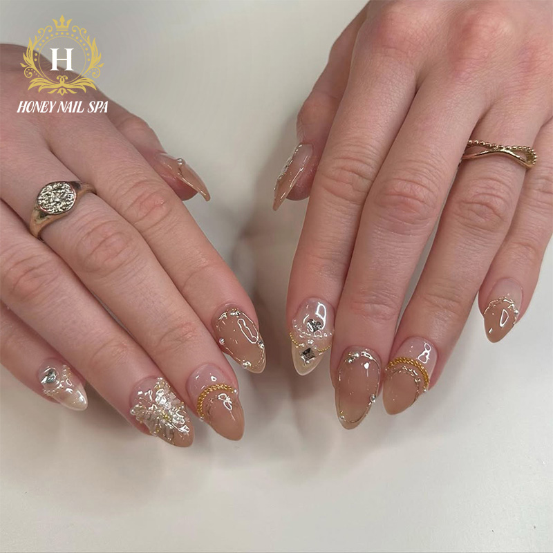 Honey Nail Spa